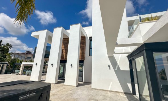 Gensalg - Villa -
Orihuela Costa - Villamartín