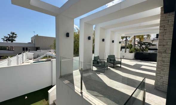 Gensalg - Villa -
Orihuela Costa - Villamartín