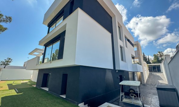 Gensalg - Villa -
Orihuela Costa - Villamartín