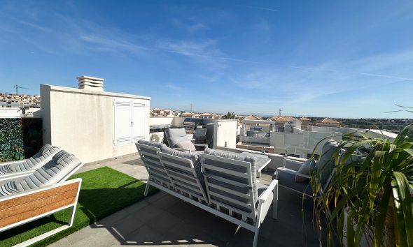 Gensalg - Rækkehus -
Orihuela Costa - Villamartín