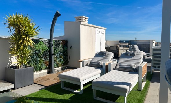 Gensalg - Rækkehus -
Orihuela Costa - Villamartín