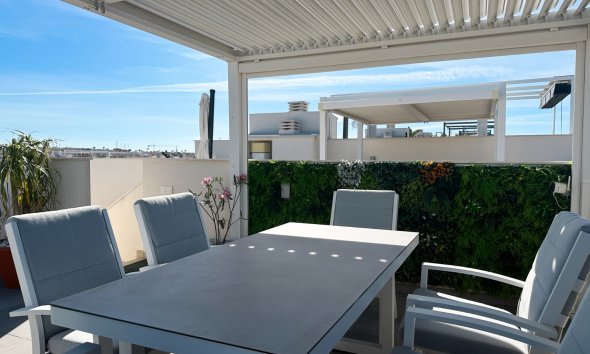 Gensalg - Rækkehus -
Orihuela Costa - Villamartín