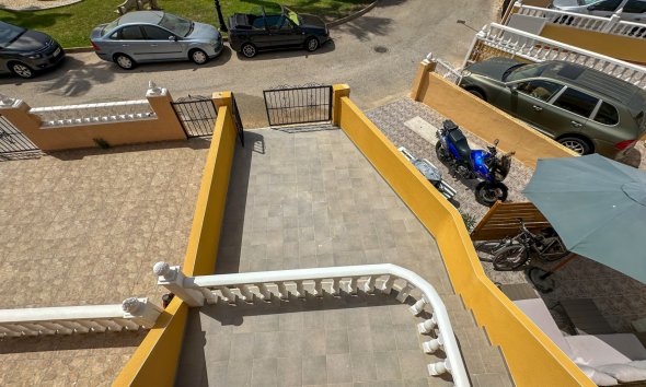 Gensalg - Rækkehus -
Orihuela Costa - La Regia