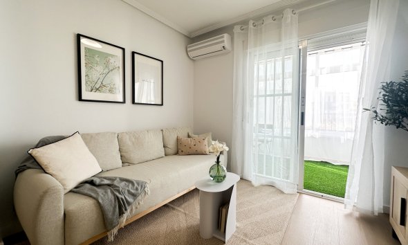 Gensalg - apartment -
Orihuela Costa - Playa Flamenca