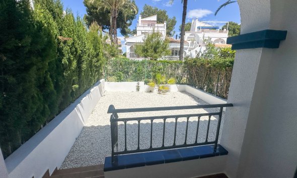 Gensalg - Rækkehus -
Orihuela Costa - Los Dolses