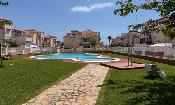 Gensalg - Rækkehus -
Orihuela Costa - Playa Flamenca