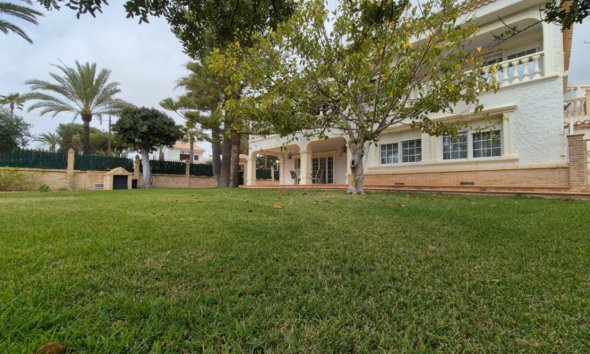Gensalg - Villa -
Orihuela - Costa Blanca
