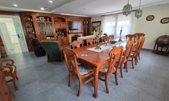 Gensalg - Villa -
Orihuela - Costa Blanca
