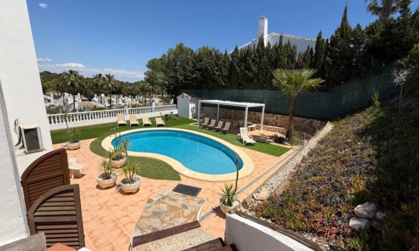 Gensalg - Villa -
Orihuela - Costa Blanca