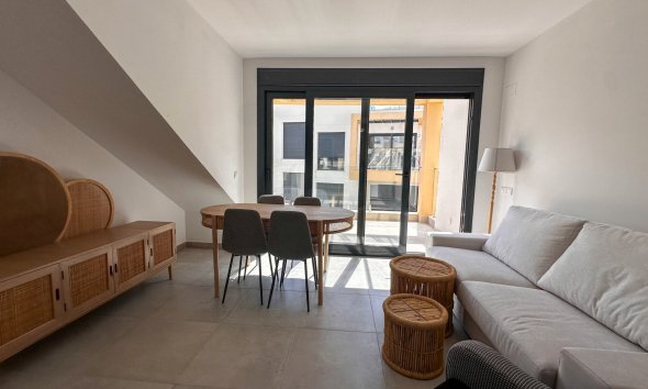 Gensalg - Rækkehus -
Orihuela Costa - Costa Blanca