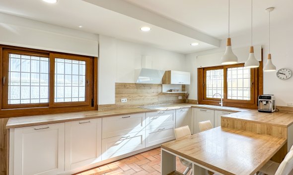 Gensalg - Villa -
Campoamor - Dehesa de campoamor