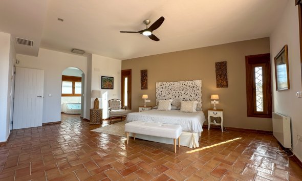 Gensalg - Villa -
Campoamor - Dehesa de campoamor
