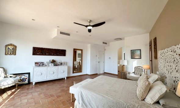 Gensalg - Villa -
Campoamor - Dehesa de campoamor