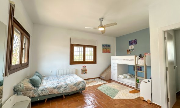 Gensalg - Villa -
Campoamor - Dehesa de campoamor