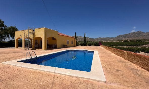 Gensalg - Country House -
Albatera - Albatera - Country