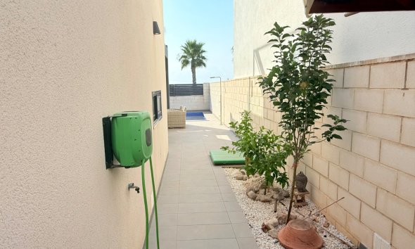 Gensalg - Villa -
Ciudad Quesada - Pueblo Bravo