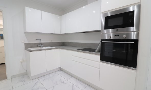 Reventa - Villa -
Ciudad Quesada - La Fiesta