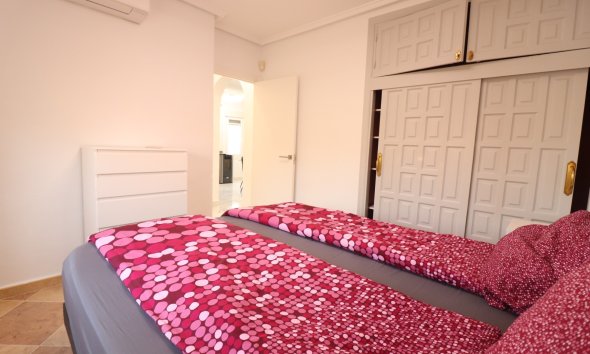 Reventa - Villa -
Ciudad Quesada - La Fiesta