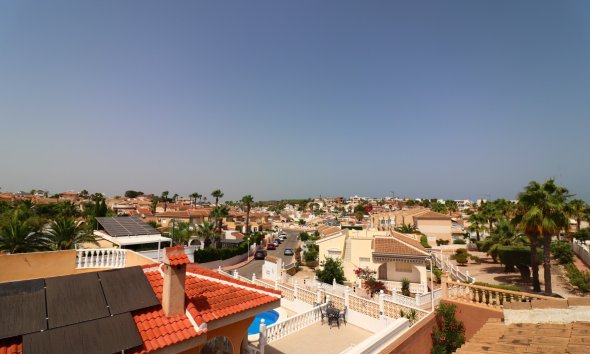 Reventa - Villa -
Ciudad Quesada - La Fiesta