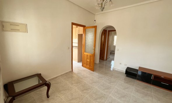 Reventa - Villa -
Ciudad Quesada - Airstrip