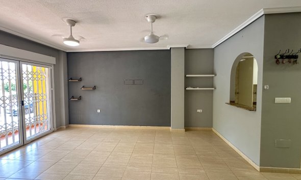 Gensalg - Rækkehus -
Daya Nueva - Costa Blanca Sur