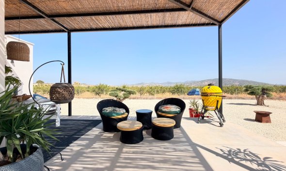 Resale - Villa -
Pinoso