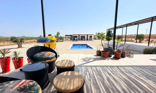 Resale - Villa -
Pinoso