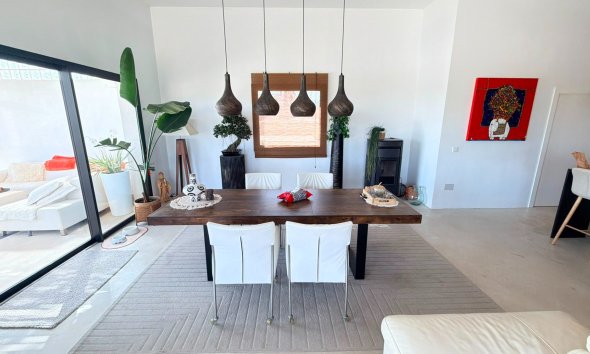 Resale - Villa -
Pinoso