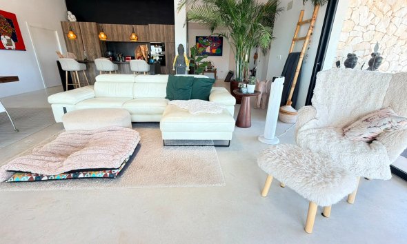 Resale - Villa -
Pinoso