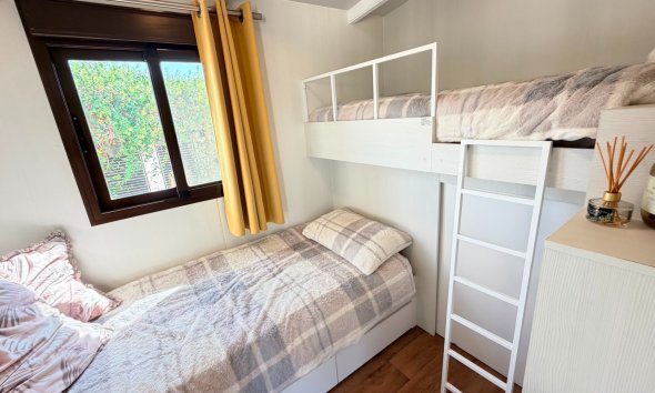 Resale - Villa -
Pinoso