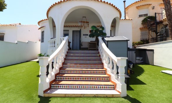 Gensalg - Villa -
Orihuela Costa - Villamartín