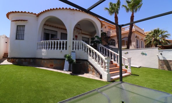 Gensalg - Villa -
Orihuela Costa - Villamartín