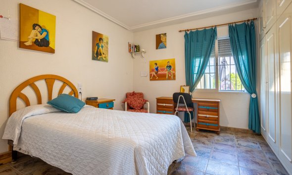 Reventa - Villa -
Elche - La Hoya