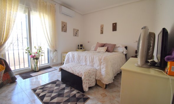 Gensalg - Rækkehus -
Orihuela Costa - Playa Flamenca