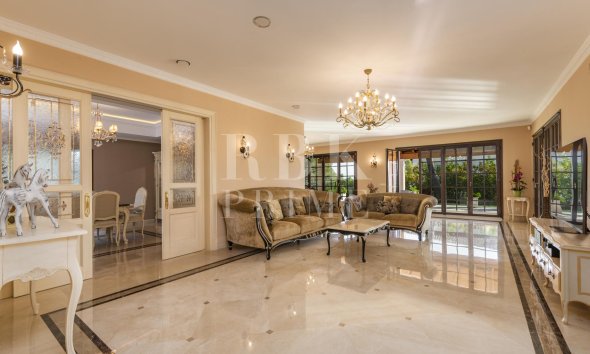 Reventa - Villa -
Calvià - Peguera
