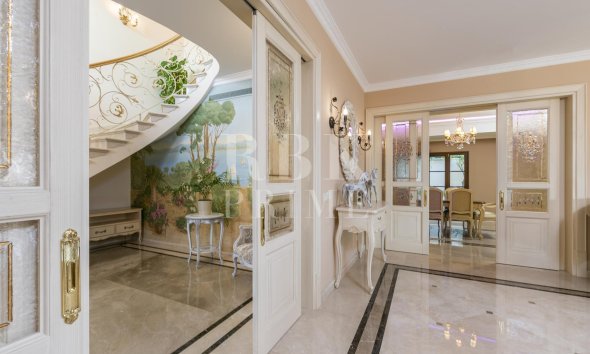 Reventa - Villa -
Calvià - Peguera
