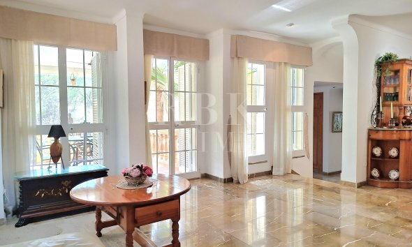 Reventa - Villa -
Calvià - Peguera
