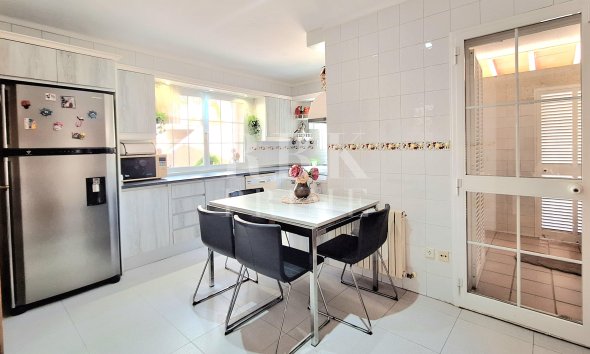 Reventa - Villa -
Calvià - Peguera
