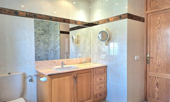 Reventa - Villa -
Calvià - Peguera