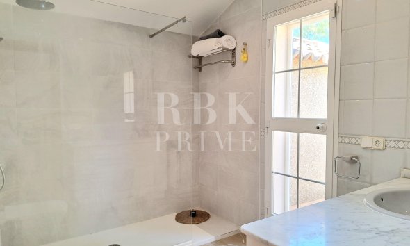 Reventa - Villa -
Calvià - Peguera
