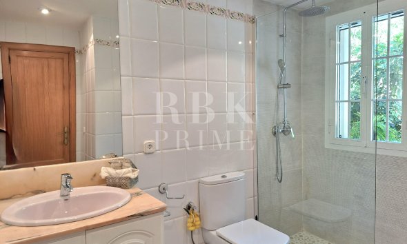 Reventa - Villa -
Calvià - Peguera