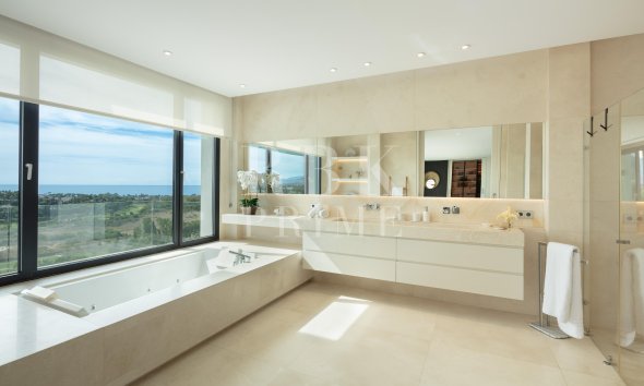 Gensalg - Villa -
Malaga - Málaga