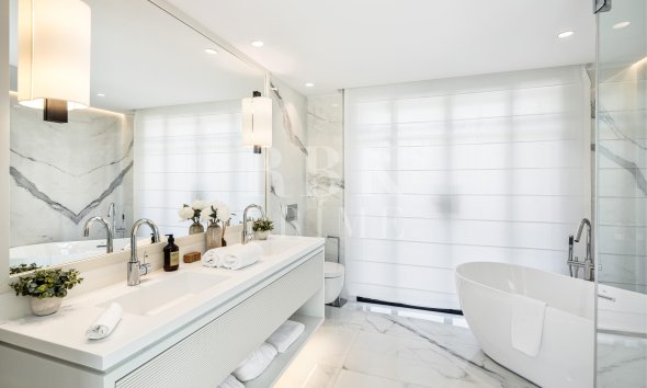 Gensalg - Villa -
Malaga - Nueva Andalucía