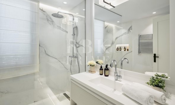 Gensalg - Villa -
Malaga - Nueva Andalucía