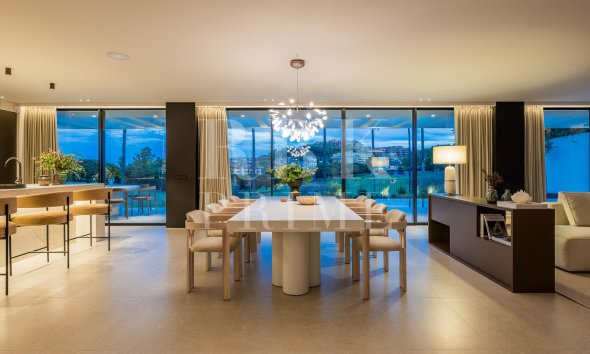 Gensalg - Villa -
Malaga - Nueva Andalucía