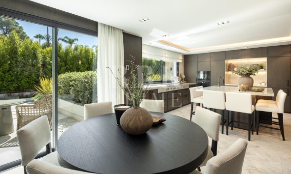 Gensalg - Villa -
Malaga - Nueva Andalucía