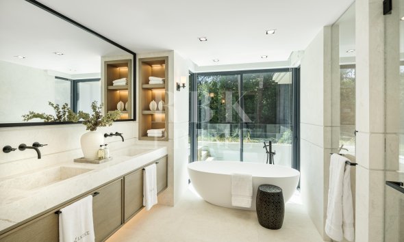 Gensalg - Villa -
Malaga - Nueva Andalucía