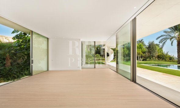 Reventa - Villa -
Malaga - Casares