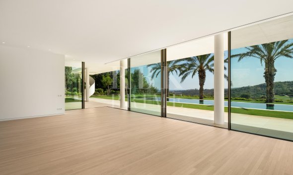 Reventa - Villa -
Malaga - Casares