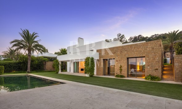 Reventa - Villa -
Malaga - Casares